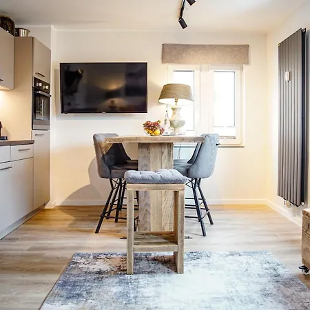 Appartement Smart Haus Topas 302 *